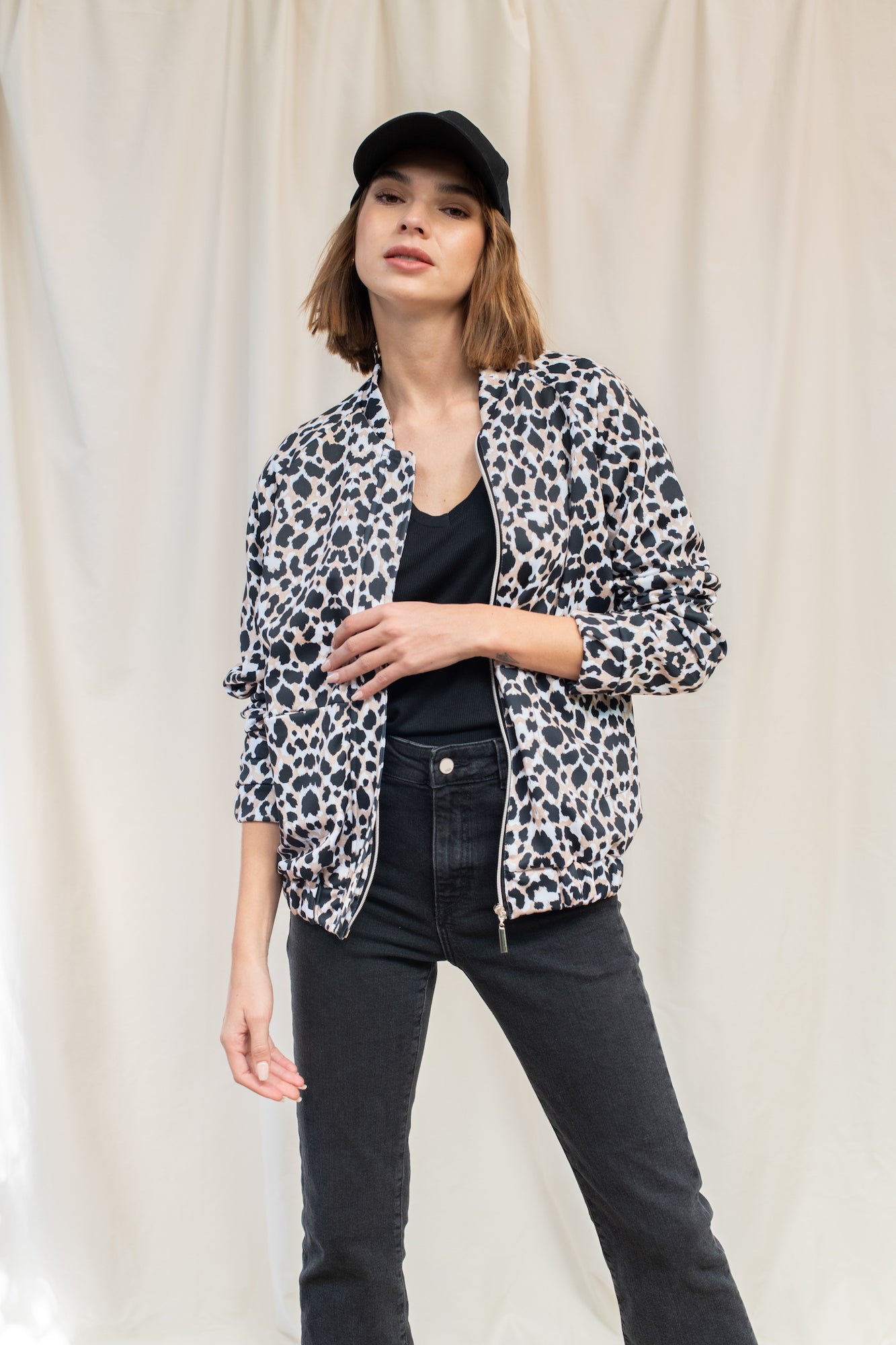 Bomber Cala print